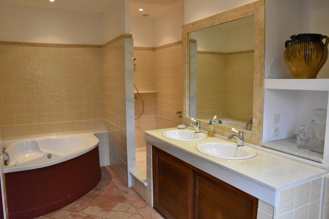 Residence Le Petit Paradis Labastide-Rouairoux Екстериор снимка